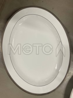 Набор посуды "BERNARDAUD ATHENA PLATINE".