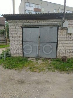 Гараж 24,2 кв.м. и земельный участок 25 кв.м. в Брянской обл.