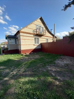 Дом 91,5 м2, кад. № 46:11:060201:95 и Земельный участок 1 600 м2 кад. № 46:11:060202:95. Адрес:…