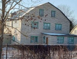 Жилой дом, общей площадью 225 кв.м, жилой площадью 112,4 кв.м, кадастровый номер 71:14:031010:258 с…