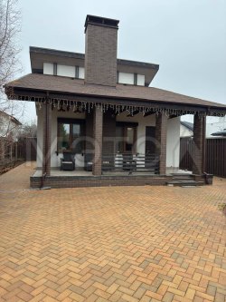 1/2 доля дома и 1/2 доля земельного участка в Самаре