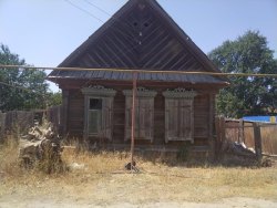 Жилое здание, площадь: 39,1 кв.м.,
кадастровый номер: 30:02:070101:1500 и
земельный участок…