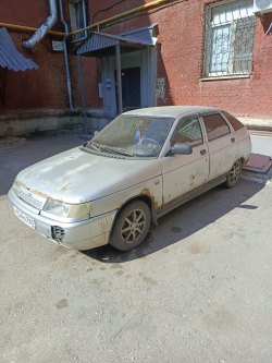 Легковой автомобиль