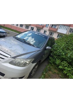 Автомобиль марки MAZDA модель MPV 2004 г.в. номер кузова LW3W-311152
