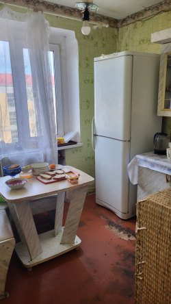 Доля в праве общей долевой собственности, размер доли 1/3 на жилое помещение, кадастровый номер…