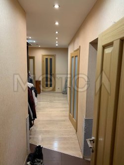 Квартира 86.1 кв.м в г. Санкт-Петербург, 3 комн.