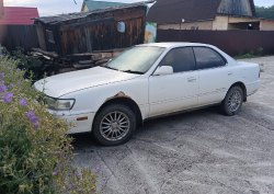 Легковой автомобиль TOYOTA VISTA 1991 г.в.