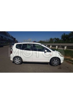 Honda Fit, 2005 года, 86 лс, 447272 км, АКПП