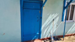 Жилое здание, площадь: 43 кв.м., кадастровый номер: 26:36:110703:208 и земельный участок, площадь:…