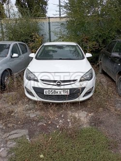 Opel Astra, 2013 года, 116 лс