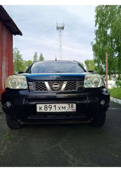Автомобиль НИССАН ЭКС-ТРЭЙЛ