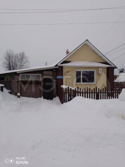 1/4 доля дома и 1/4 доля земельного участка в Пермском крае