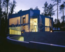 Дом 953,5 кв.м. и земельный участок 3357 кв.м. в Московской обл. 