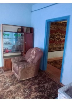 1/6 доля в праве на жилое здание,
площадь: 43,7 кв.м., кадастровый номер:
26:35:090306:120 и 1/6…