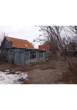 Жилое здание, площадь: 38,5 кв.м., кадастровый номер: 64:38:040501:939 и земельный участок…