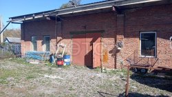 Здание 408,3 кв.м. и земельный участок 2189 кв.м. в Приморском крае 