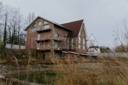 Гостиничный комплекс с собственным прудом в Московской обл. 