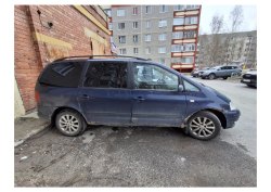 Автомобиль легковой, марка:
VOLKSWAGEN, модель: SHARAN 1.9
TD, VIN: WVWZZZ7MZ4V018100, гос.
рег…