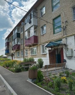 11/30 доли квартиры в Курской обл. 