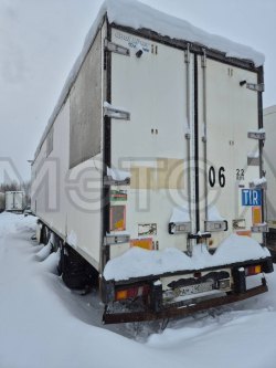 Годные остатки - полуприцеп фургон KRONE SDR 27, 2003 года 