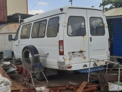 ГАЗ 322132 гос.номер Е731КН30 2011 года выпуска