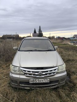 Легковой автомобиль