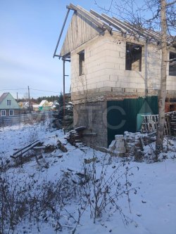 Здание 24,8 кв.м. и земельный участок 906 +/-21 кв.м. в Сыктывкаре 