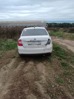 Транспортное средство Шкода Рэпид, 2014 г.в., цвет - белый, VIN XW8AD1NH1FK106908