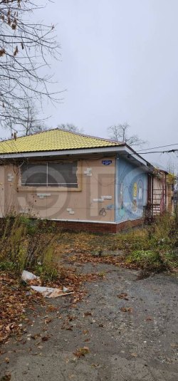 Здание 484,5 кв.м. и земельный участок 400 кв.м. в Пермском крае 