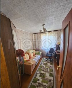 1/4 доля квартиры в Иркутской обл. 