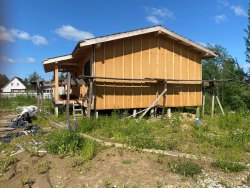 Земельный участок и расположенный на нем объект незавершенного строительства в г. Вологда