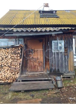 1/5 доля квартиры и 1/5 доля земельного участка в Свердловской обл. 