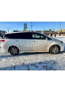 Toyota Wish, 2009 года, 144 лс, АКПП 