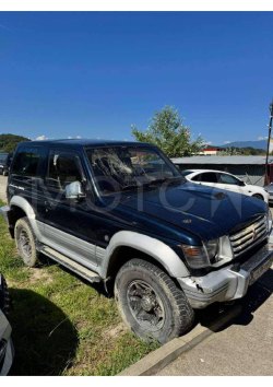 Mitsubishi Pajero, 1996 года, 112 лс, 10000 км, полный привод, АКПП 