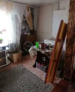 1/5 доля квартиры и 1/5 доля земельного участка в Иркутской области 