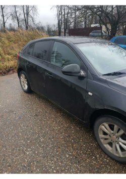 Транспортные средства ШЕВРОЛЕ KL1J CRUZE Год выпуска: 2013 и КИА JF (OPTIMA) Год выпуска: 2019