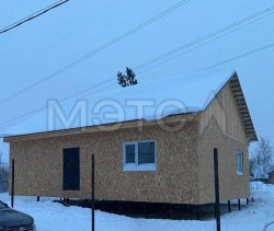 Дом, 90,8 кв. м и земельный участок, 1 007 кв.м в ХМАО-Югра 