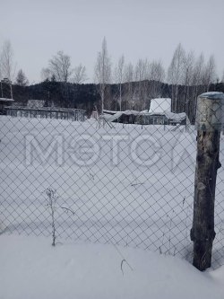 Земельный участок в Красноярском крае, 988 +/- 22 кв. м 