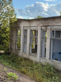 Лот № 2: Нежилое здание - котельная, общей площадью 136,9 кв.м., кадастровый номер 39:09:020405:59…