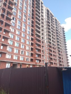 Квартира в многоквартирном жилом доме, расположенная по адресу: Российская Федерация, Удмуртская…