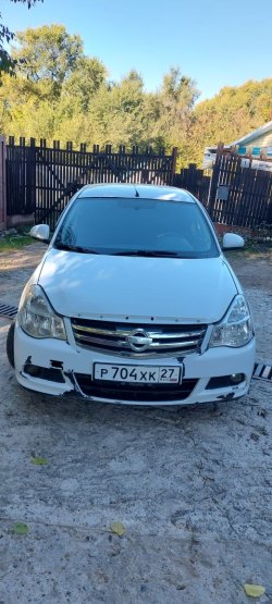 Хлынцов Алексей Владимирович Лот №1: Легковой автомобиль Ниссан Альмера