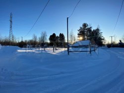 Земельный участок в ХМАО-Югра, 987 кв.м. 