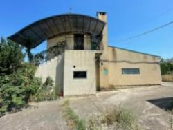 Жилой дом общей площадью 180,1 кв.м., кадастровый номер 23:37:0709003:518 и земельный участок 060…