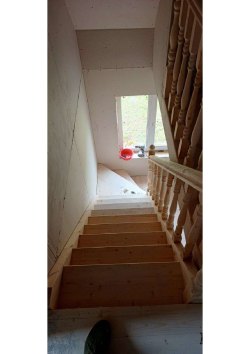 Жилой дом площадью 72,8 кв. м.; кад. № 50:34:0050209:1653 и земельный участок 1500 кв.м.; кад. №…