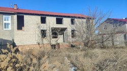 Объект незавершенного строительства и земельный участок 505 кв.м. в Волгоградской обл. 