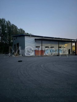 Здание 618 кв.м. и земельный участок 8819 кв.м. в Белгородской обл. 