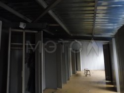 Шкафы металлические двустворчатые 