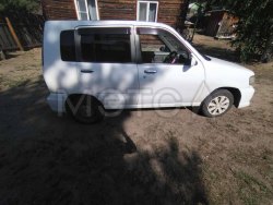 Nissan Cube, 2002 года, 85 лс, 260733 км, АКПП 