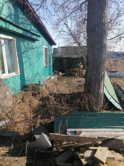 1/3 общей долевой собственности на жилое помещение и земельный участок