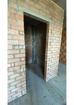 Жилое помещение (двухкомнатная квартира), площадью 38,1 кв.м